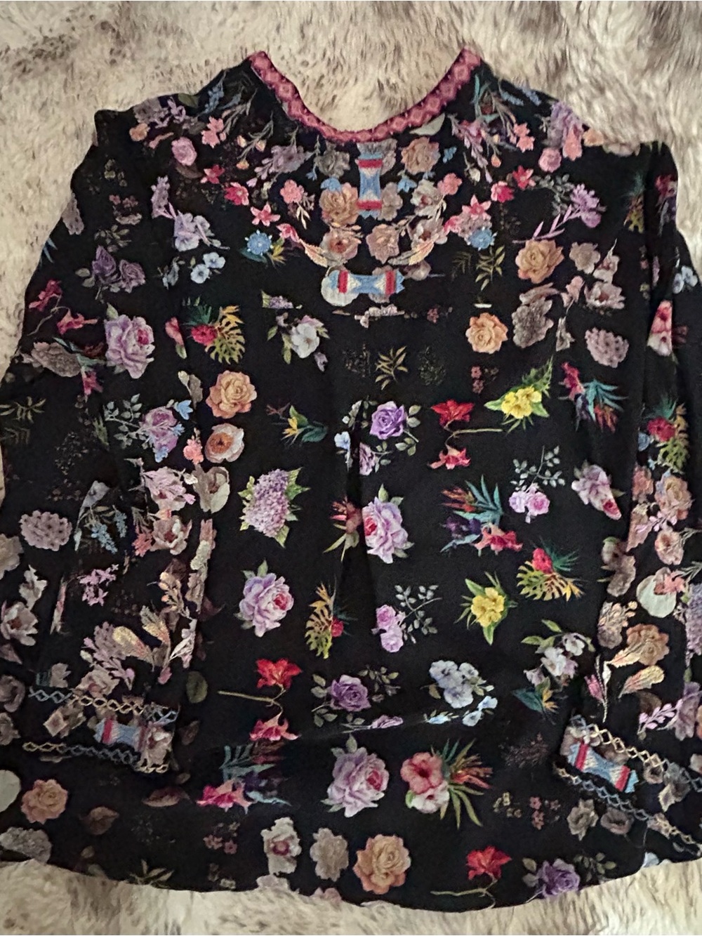 Johnny Was Bridgitte 100% Silk Black Floral Embroidered Relaxed Blouse - Picture 4 of 16